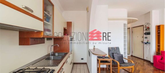 2-Zimmer Penthouse in Novara, Italy, Nr. 307568 4
