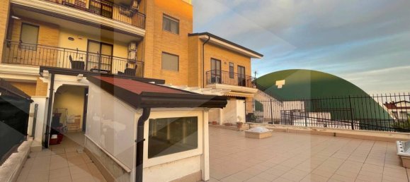 6غرفة شقة في Manfredonia, Italy رقم 19648 46