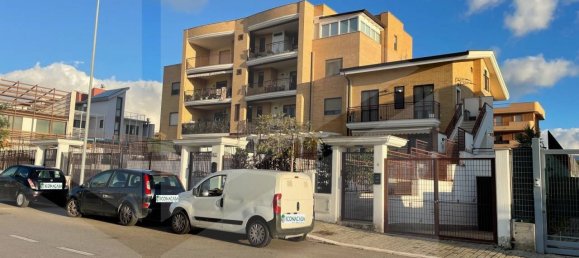 6غرفة شقة في Manfredonia, Italy رقم 19648 25