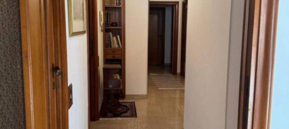 Apartamento de 5 habitaciónes en Civitavecchia, Italy No. 19513 18