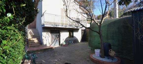 4 rooms House in Fabro, Italy No. 76121 16
