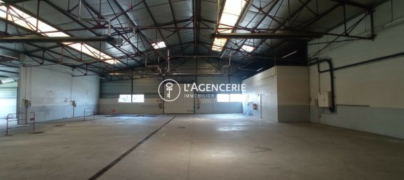 1600m² Commercial property in Narrosse, France No. 303539 6
