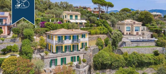 5 bedrooms Villa in Santa Margherita Ligure, Italy No. 381104 3