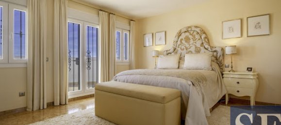 4 bedrooms Villa in Canillas De Albaida, Spain No. 183363 8