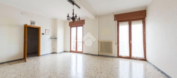 5 rooms Apartment in Manfredonia, Italy No. 81691 12