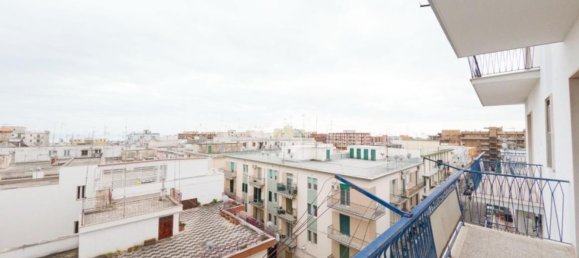 5 rooms Apartment in Manfredonia, Italy No. 81691 5