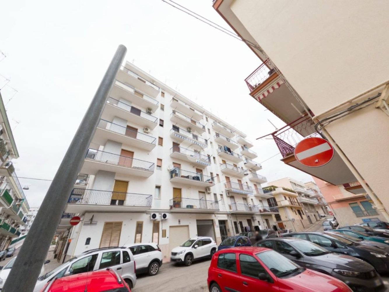 5 rooms Apartment in Manfredonia, Italy No. 81691