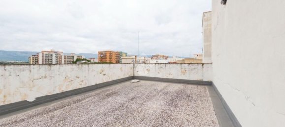 5 rooms Apartment in Manfredonia, Italy No. 81691 7