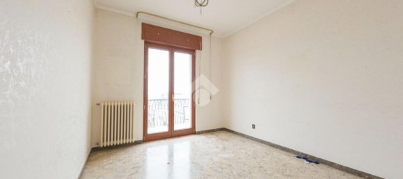 5 rooms Apartment in Manfredonia, Italy No. 81691 39