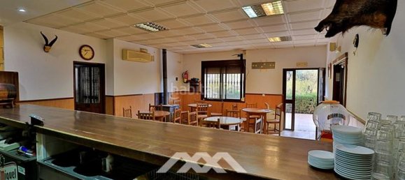 6 bedrooms Commercial property in Alfarnatejo, Spain No. 65607 8