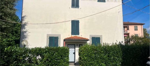 6 rooms Villa in Capannori, Italy No. 202837 9