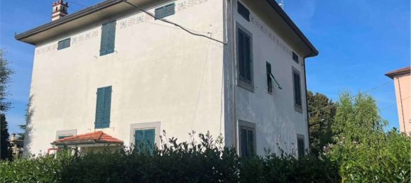 6 rooms Villa in Capannori, Italy No. 202837 10