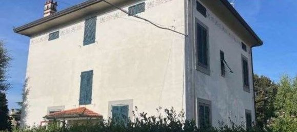 6 rooms Villa in Capannori, Italy No. 202837 4