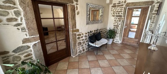 4 bedrooms House in Loyettes, France No. 287715 2