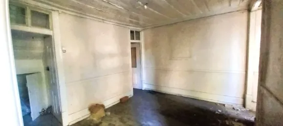 193m² Building in Lisbon, Portugal No. 102625 5