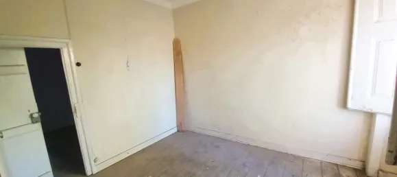 193m² Building in Lisbon, Portugal No. 102625 21