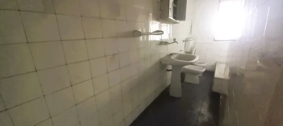 193m² Building in Lisbon, Portugal No. 102625 13