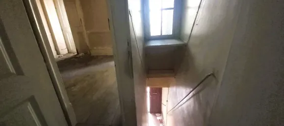 193m² Building in Lisbon, Portugal No. 102625 6