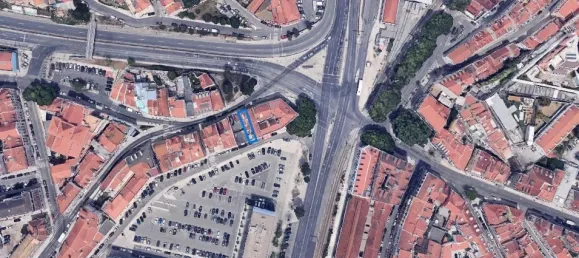 193m² Building in Lisbon, Portugal No. 102625 35