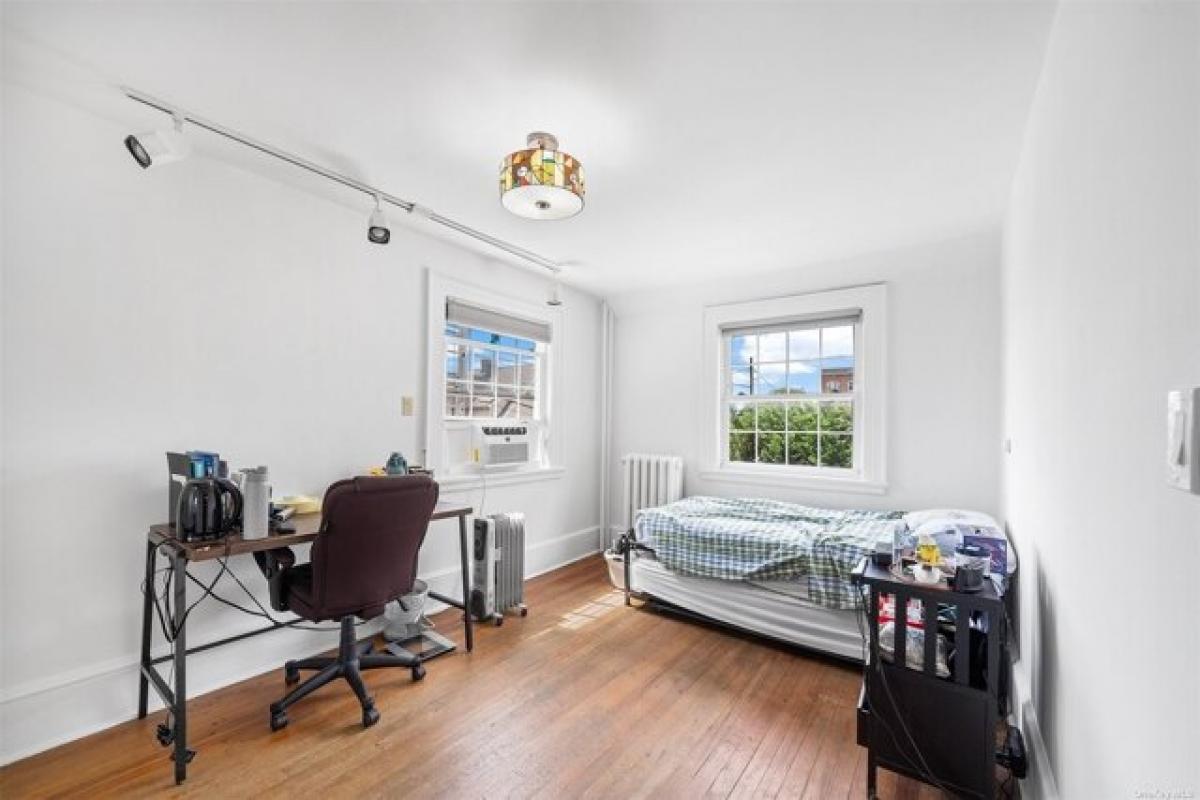 6 bedrooms House in Woodmere, USA No. 398640