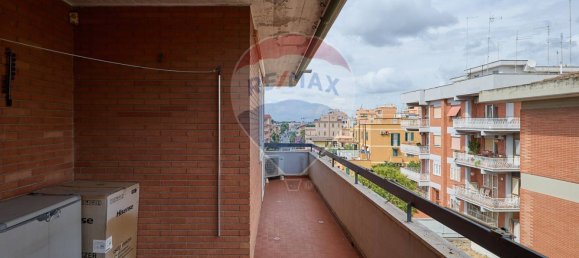 2 Schlafzimmer Wohnung in Rome, Italy, Nr. 347998 6