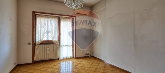 2 Schlafzimmer Wohnung in Rome, Italy, Nr. 347998 22