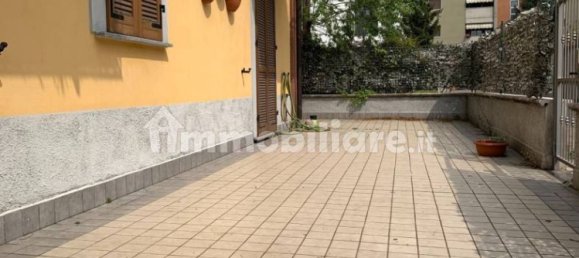 3 bedrooms Apartment in Milan, Italy No. 244103 32