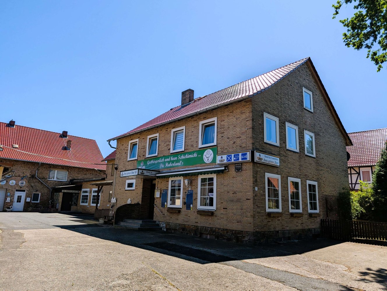 Café / restaurante em Peine, Germany 1041 m² N.º 233171