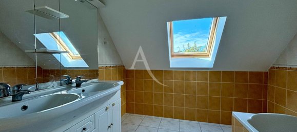 3 Schlafzimmer Haus in Romorantin-Lanthenay, France, Nr. 255115 27