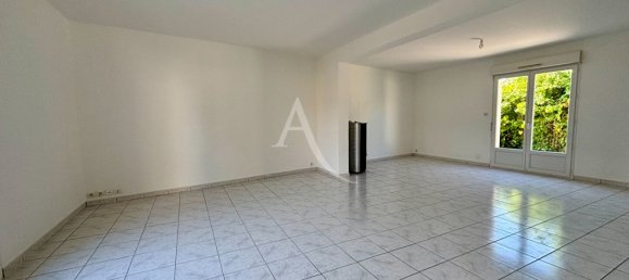 3 Schlafzimmer Haus in Romorantin-Lanthenay, France, Nr. 255115 22