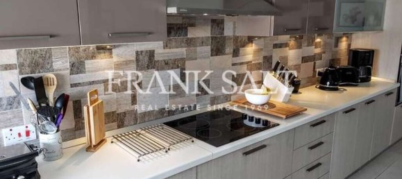 3 bedrooms Apartment in Naxxar, Malta No. 10374 3