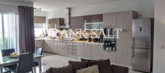 3 bedrooms Apartment in Naxxar, Malta No. 10374 2