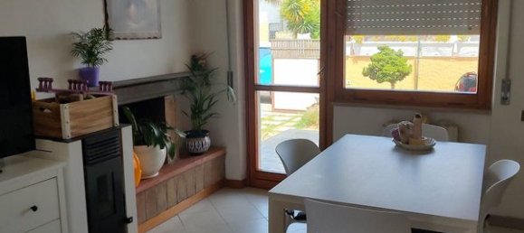 5 rooms Villa in Anzio, Italy No. 113019 17