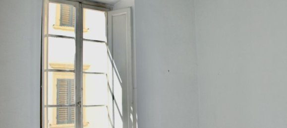 Büro in Prato, Italy 75m², Nr. 141139 4