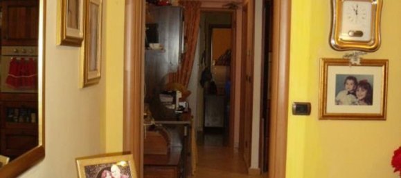 Apartamento de 5 dormitorios en Syracuse, Italy No. 247248 4