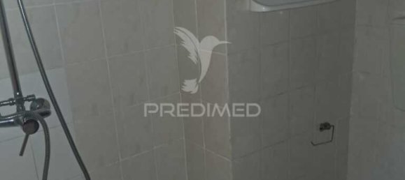 3 Schlafzimmer Wohnung in Loures, Portugal, Nr. 94990 9