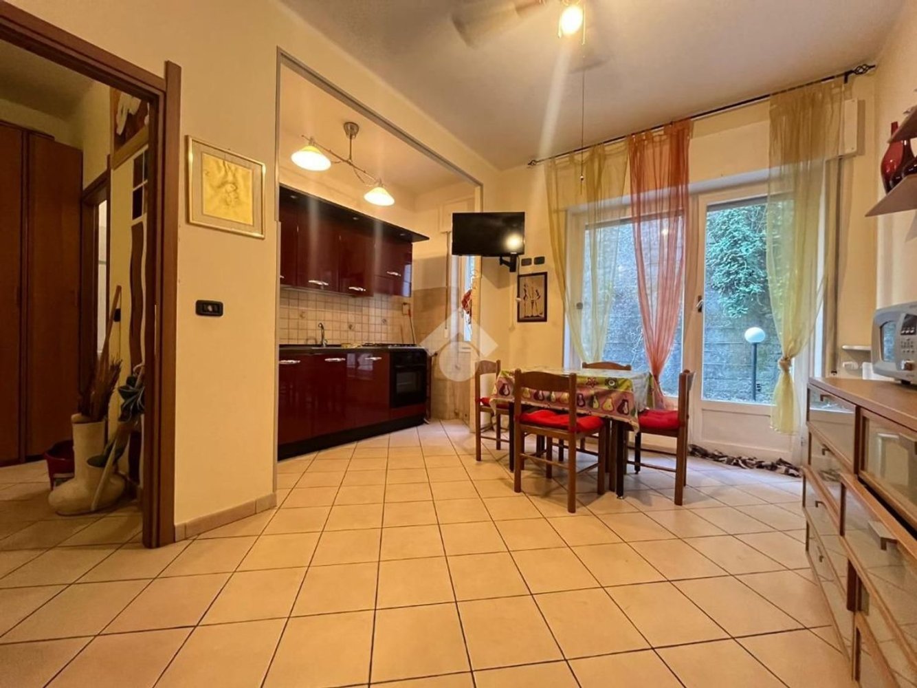 2غرفة شقة في Rapallo, Italy رقم 182212