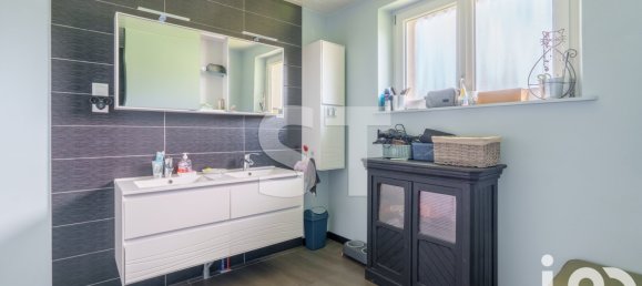 2 bedrooms House in Baccarat, France No. 244931 15