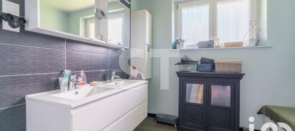 2 bedrooms House in Baccarat, France No. 244931 13