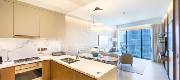 Квартира с 3 спальнями в Даунтаун Дубай (Даунтаун Бурдж Дубай), ОАЭ № 114198 4