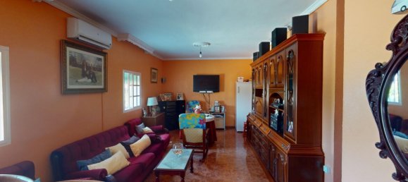 Дом с 3 спальнями в Бенамокарра, Испания № 56428 5