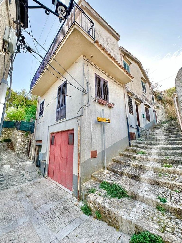 5غرفة منزل في Giuliana, Italy رقم 165820