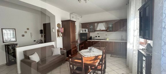Apartamento de 4 habitaciónes en Modena, Italy No. 26206 12