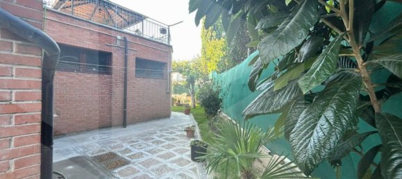 Apartamento de 4 habitaciónes en Modena, Italy No. 26206 28