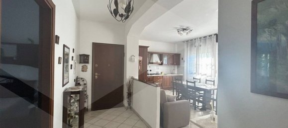 Apartamento de 4 habitaciónes en Modena, Italy No. 26206 8