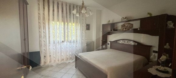 Apartamento de 4 habitaciónes en Modena, Italy No. 26206 9