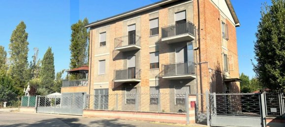 Apartamento de 4 habitaciónes en Modena, Italy No. 26206 22