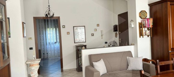 Apartamento de 4 habitaciónes en Modena, Italy No. 26206 13