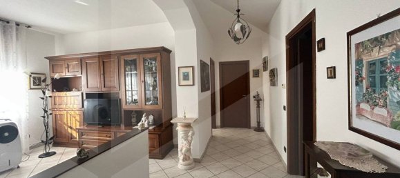 Apartamento de 4 habitaciónes en Modena, Italy No. 26206 7