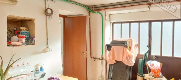 Дом с 6 комнатами в Баньоло Пьемонте, Италия № 162222 18